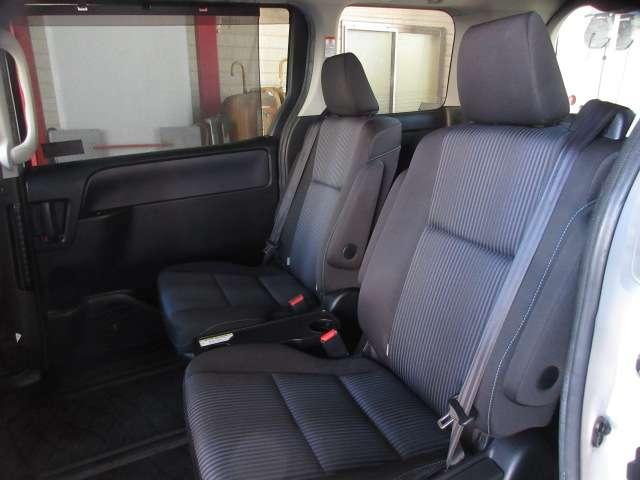 ヴォクシー (51枚目)