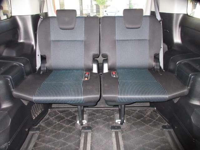 ヴォクシー (52枚目)