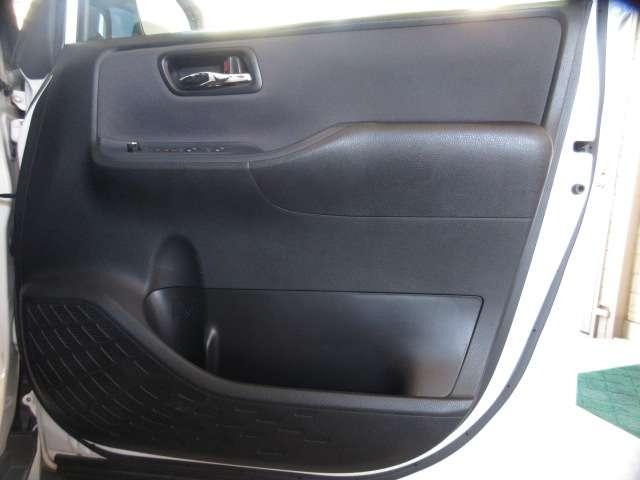 ヴォクシー (54枚目)