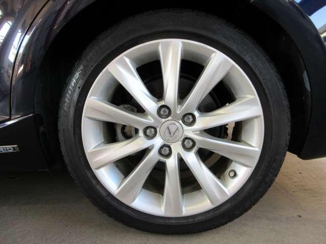 ＩＳ ＩＳ３００ｈ　バージョンＬ　１オナＭＯＰナビ地デジＢカメラ茶本革電動暖冷シートＰＣＳ／追従クルーズ電動Ｒシェイド純正１７ＡＷ（73枚目）