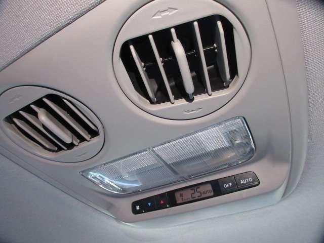 オデッセイ L 後期 純正HDDインターナビ CD/DVD/USB/BlueT/AUX 音楽録音 全周囲カメラ 地デジ A付HID ETC クルコン スマkey 革巻ステア Dバイザー 純正18AW(19枚目)