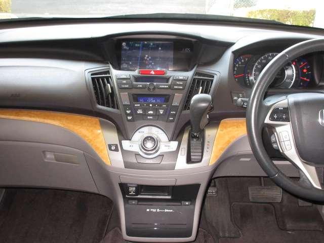 オデッセイ L 後期 純正HDDインターナビ CD/DVD/USB/BlueT/AUX 音楽録音 全周囲カメラ 地デジ A付HID ETC クルコン スマkey 革巻ステア Dバイザー 純正18AW(43枚目)