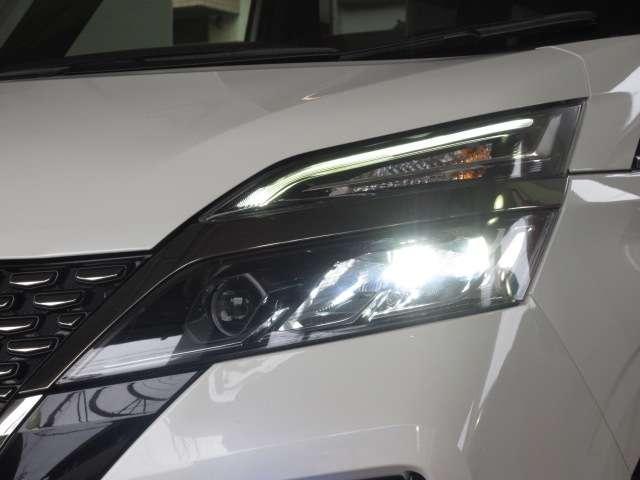 セレナ e-パワー オーテック セーフティパッケージ 純正10型ナビCD/DVD/Blu-R/AUX/USB/BlueT/SD録音 TV 全周囲カメラ Fダウン 両側電動 Eブレーキ/LDW/クルコン/誤発進制御/Cソナー/Pパイロット ETC ドラレコ(66枚目)