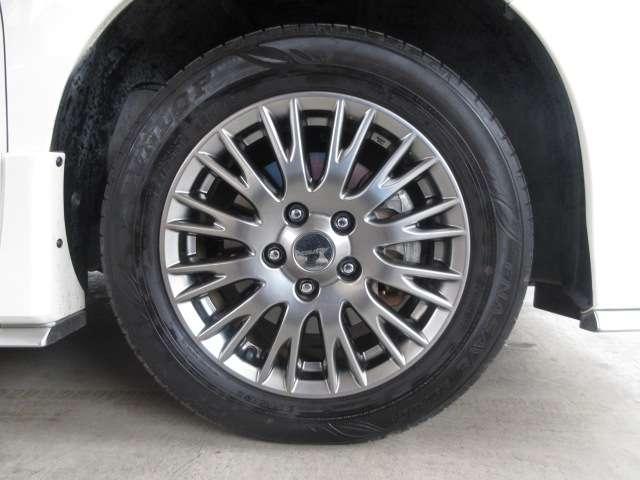 セレナ e-パワー オーテック セーフティパッケージ 純正10型ナビCD/DVD/Blu-R/AUX/USB/BlueT/SD録音 TV 全周囲カメラ Fダウン 両側電動 Eブレーキ/LDW/クルコン/誤発進制御/Cソナー/Pパイロット ETC ドラレコ(70枚目)