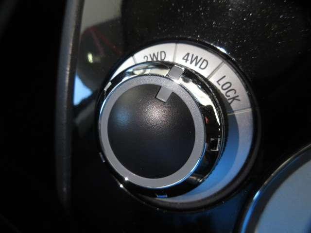 デリカD:5 ローデスト D パワーパッケージ 純正ナビ CD/SD/DVD/BlueT 音楽録音 Bカメラ 地デジ 10型フリップDM 両側電動 前後ドラレコ A付HID フォグ ETC スマキー クルコン パドルシフト 革巻ステア 純正18AW(18枚目)