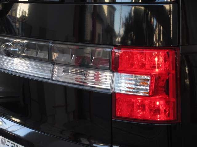 デリカD:5 ローデスト D パワーパッケージ 純正ナビ CD/SD/DVD/BlueT 音楽録音 Bカメラ 地デジ 10型フリップDM 両側電動 前後ドラレコ A付HID フォグ ETC スマキー クルコン パドルシフト 革巻ステア 純正18AW(24枚目)