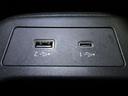 オーディオ接続用USB端子を完備しております♪