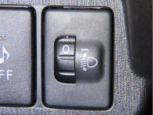 プリウスアルファ S チューン ブラックII メモリーナビ フルセグTV CDDVD再生 メディアプレイヤー接続 バックモニター ETC スマートキー シートヒーター ハロゲンヘッドランプ(21枚目)