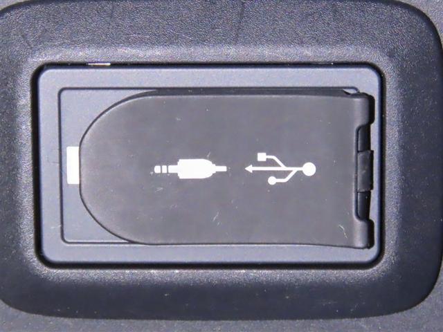 ＵＳＢ端子を装備しております。