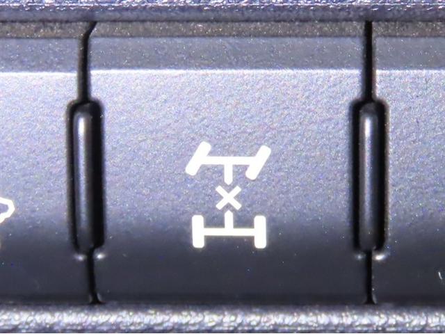 悪天候に強い四輪駆動車です。