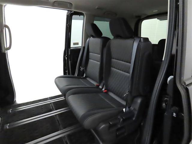 セレナ ｅ－パワー　ハイウェイスターＶ（30枚目）