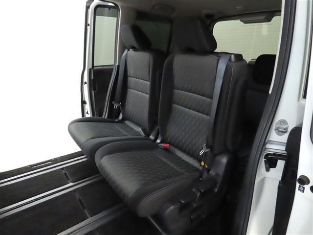 セレナ ｅ－パワー　ハイウェイスターＶ（30枚目）