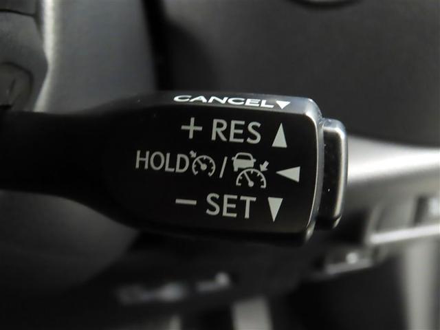 �N���[�Y�R���g���[���𑕔����Ă���܂��B