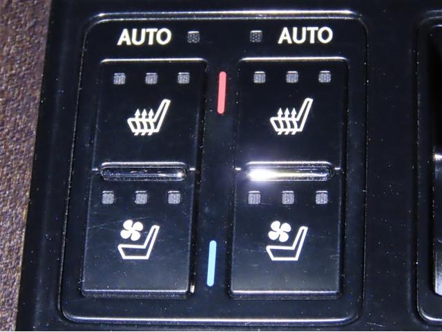 ���E�O�ȂɃV�[�g�q�[�^�[���V�[�g�x���`���[�V�����𑕔����Ă���܂��B