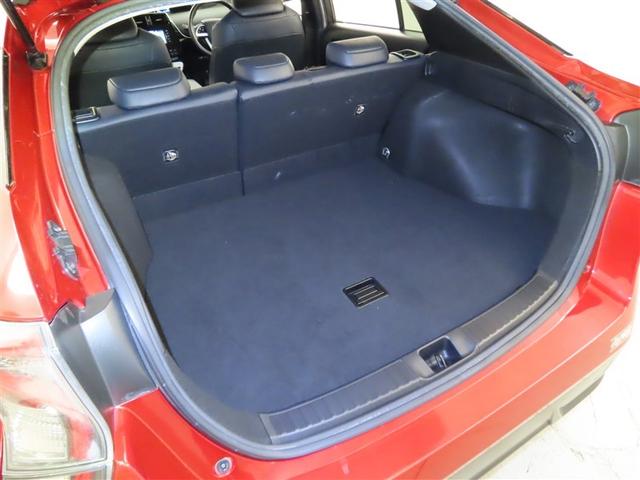 プリウス Ｓツーリングセレクション　衝突回避軽減ブレーキ　車線逸脱警報　オートハイビーム　シートヒーター　メモリーナビ　フルセグＴＶ　ＣＤＤＶＤ再生　Ｂｌｕｅｔｏｏｔｈ　バックモニター　ＥＴＣ　ＬＥＤヘッドランプ　クルーズコントロール（32枚目）