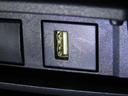 USB端子を装備しております。