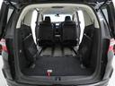 サードシートを格納することで、大きな荷物や長尺の荷物の積載も可能になります。
