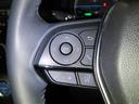 ステアリングスイッチでオーディオの操作ができます。