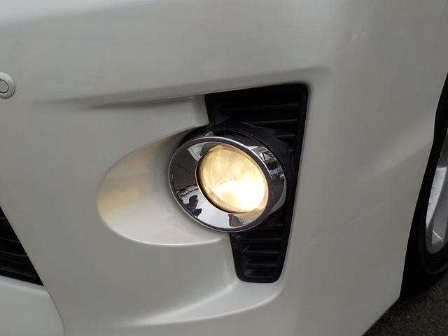 ヴェルファイア ２．４Ｚ　純正ＳＤナビ　バックカメラ　両側パワースライドドア　フリップダウンモニター　ＨＩＤ　ＥＴＣ　フォグ　ＭＴモード　純正エアロ　アルミ　サイドバイザー　ウィンカーミラー　ウッドコンビステア　横滑り防止（12枚目）