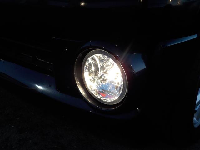 Keiワークス ベースグレード 5速マニュアル 4WD ターボ 社外HDDナビ シートヒーター 純正レカロシート 純正アルミ 純正エアロ ルーフスポイラー ワンセグTV 革巻きステア フォグライト ドアバイザー キーレス 電格ミラー(31枚目)