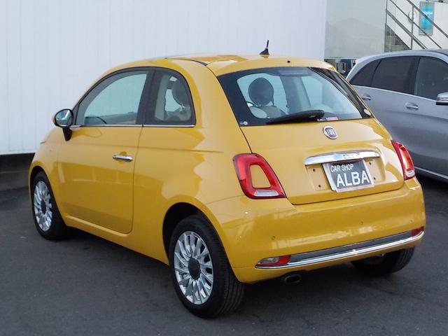 ５００ ツインエア　ラウンジ　後期型　ターボ　ガラスルーフ　ワンオーナー　ディスプレイオーディオ　ＨＩＤ　ＥＴＣ　純正アルミ　キーレス　ＭＴモード　革巻きステア　フォグライト　ＥＣＯモード　アイドリングストップ　バックソナー（7枚目）