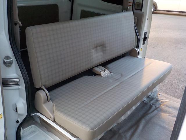 エブリイ ＰＡ　ハイルーフ　タイミングチェーン　ＥＴＣ　ＦＭ・ＡＭラジオ　Ｗエアバッグ　両側スライドドア　ヘッドライト光軸調整スイッチ（16枚目）