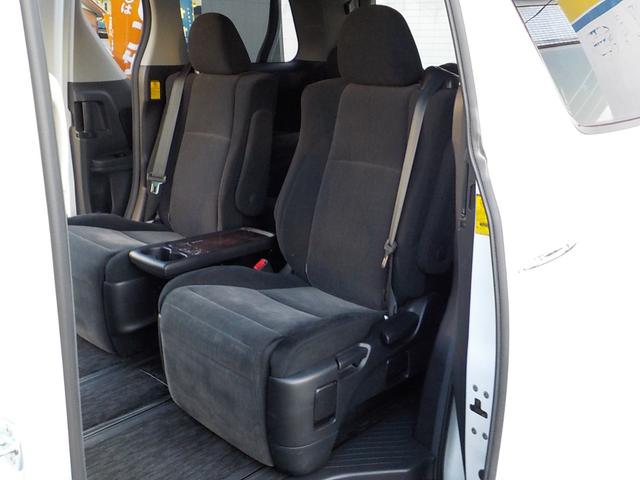 ヴェルファイア 2.4Z 純正HDDナビ バックカメラ 両側パワースライド リアフリップダウンモニター HID ETC オットマン クリアランスソナー フルセグ 純正エアロ 純正アルミ スマートキー 革巻きステア MTモード(24枚目)