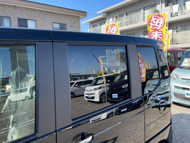 Ｎ－ＢＯＸカスタム ベースグレード　横滑防止装置　車線逸脱警報装置　エアロ　フリーキー　　スマキー　禁煙　ソナー　フルフラット　サイドエアバック　電動格納ミラ－　左側電動スライドドア　ＬＥＤヘッドライト（16枚目）