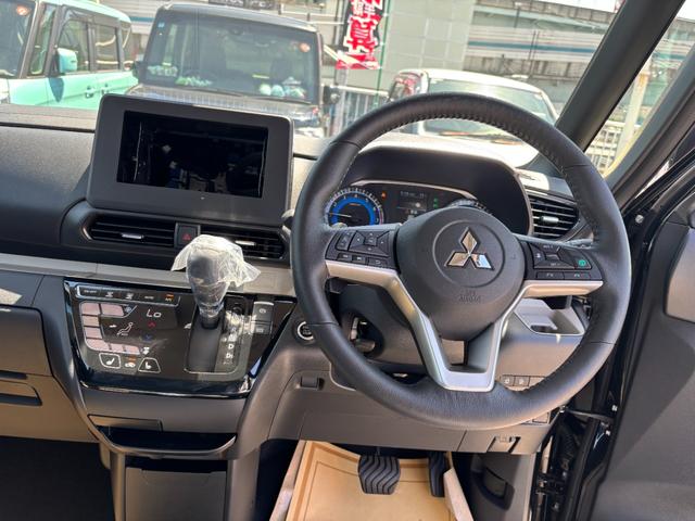 デリカミニ Ｔ　プレミアム　届出済未使用車　衝突被害軽減ブレーキ　両側電動ハンズフリースライドドア　マルチアラウンドモニター付デジタルミラー　マイパイロット　ＬＥＤヘッドライト　ステアリングヒーター　サーキュレーター（35枚目）