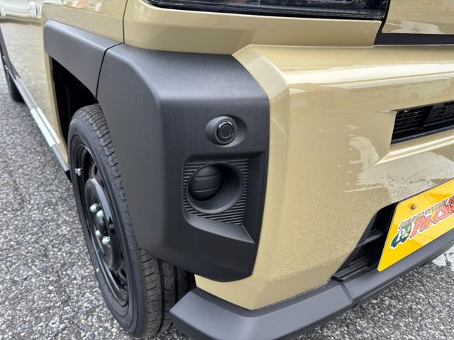 タフト Ｘ　Ｘ　届出済未使用車　衝突被害軽減システム　標識認識機能　車線逸脱警報　　前後コーナーセンサー　バックカメラ　ＬＥＤヘッドランプ　　　オートライト　スマートキープッシュスタート（17枚目）
