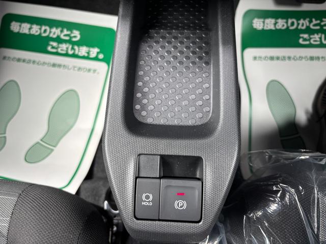 タフト Ｘ　Ｘ　届出済未使用車　衝突被害軽減システム　標識認識機能　車線逸脱警報　　前後コーナーセンサー　バックカメラ　ＬＥＤヘッドランプ　　　オートライト　スマートキープッシュスタート（35枚目）