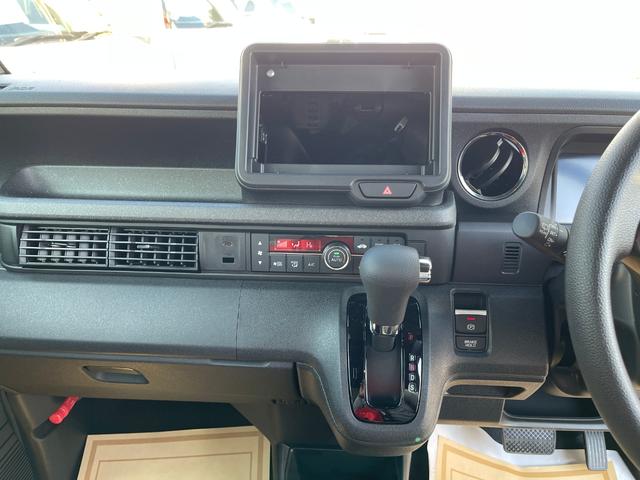 Ｎ－ＢＯＸ 　ベースグレード　届出済未使用車　オートＬＥＤ　禁煙　電格ミラー　ベンチシート　オートエアコン　スマートキ　フルフラット　ＬＥＤ　盗難防止装置　バックカメラ　パワーステアリング　ＥＳＣ（36枚目）