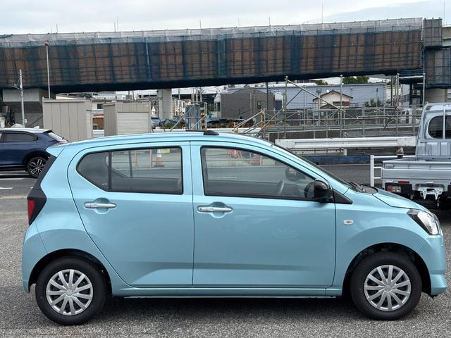 ミライース Ｌ　ＳＡＩＩＩ　届出済未使用車　アイドリングＳＴＯＰ　前後障害物センサー　禁煙　衝突防止　キ－レス　イモビライザー　Ｗエアバッグ　横滑防止　パワーウインドウ　パワーハンドル　オートエアコン　運転　席エアバック（8枚目）