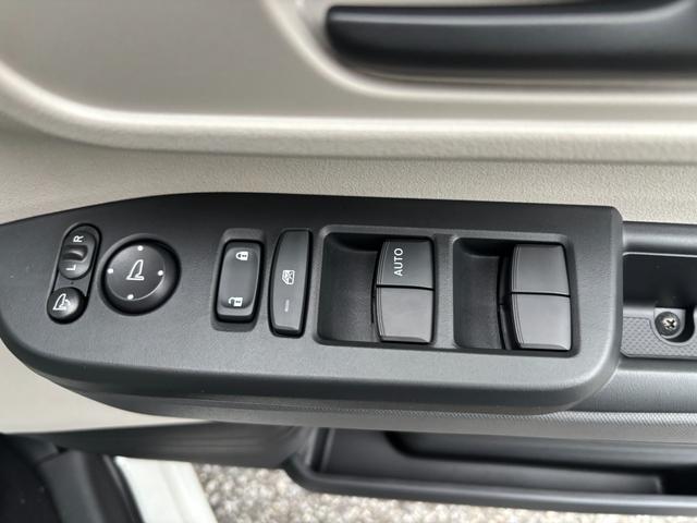 N-BOX ベースグレード 届出済未使用車 左パワースライドドア 衝突被害軽減ブレーキ アダプティブクルーズコントロール パーキングセンサー LEDヘッドランプ オートライト バックカメラ スマートキー&プッシュスタート(23枚目)