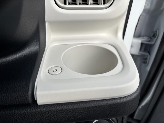 ムーヴキャンバス ストライプスG 届出済未使用車 前後障害物センサー アイドルストップ 禁煙 Bカメラ パワーウインドウ セキュリティアラーム フルフラット スマートキープッシュスタート カーテンエアバック Sヒーター(33枚目)