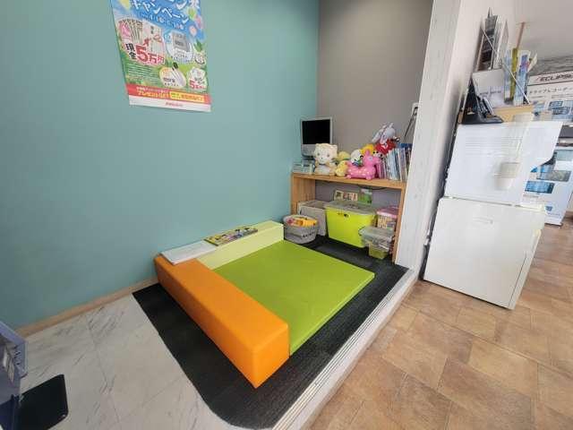 ムーヴキャンバス ストライプスG 届出済未使用車 前後障害物センサー アイドルストップ 禁煙 Bカメラ パワーウインドウ セキュリティアラーム フルフラット スマートキープッシュスタート カーテンエアバック Sヒーター(65枚目)