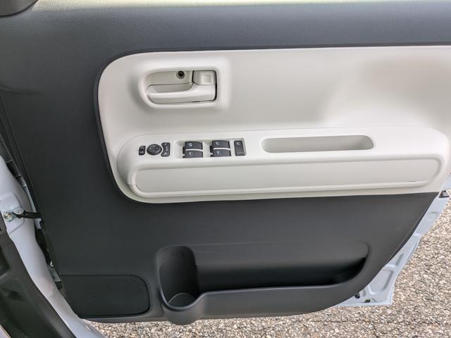 ムーヴキャンバス ストライプスX 両側電動スライドドア届出済未使用車 衝突被害軽減ブレーキオートライト スマートキー 障害物センサー Rカメラ 電動格納式ドアミラー 盗難防止装置 オートエアコン(22枚目)