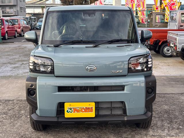 タフト Ｘ　届出済未使用車　禁煙　デュアルエアバッグ　安全ボディ　ＡＡＣ　キーフリー　記録簿　レーンキープ　横滑り防止機能　運転席エアバック　サイドエアバッグ　パワーウィンドウ　ＬＥＤヘッドライト　ガラスルーフ（6枚目）