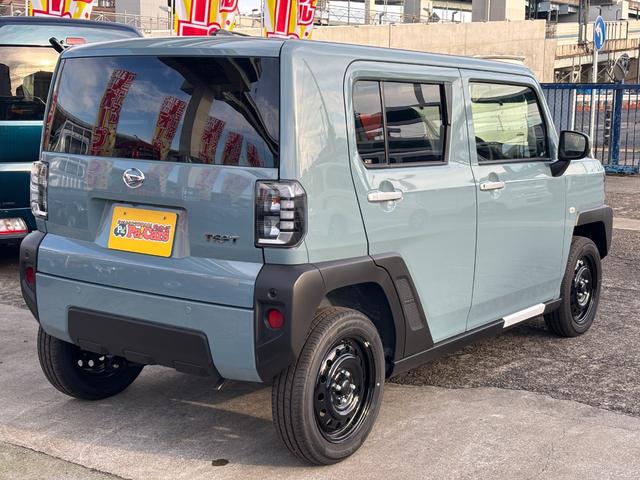 タフト Ｘ　届出済未使用車　禁煙　デュアルエアバッグ　安全ボディ　ＡＡＣ　キーフリー　記録簿　レーンキープ　横滑り防止機能　運転席エアバック　サイドエアバッグ　パワーウィンドウ　ＬＥＤヘッドライト　ガラスルーフ（9枚目）