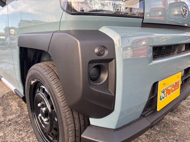 タフト Ｘ　届出済未使用車　禁煙　デュアルエアバッグ　安全ボディ　ＡＡＣ　キーフリー　記録簿　レーンキープ　横滑り防止機能　運転席エアバック　サイドエアバッグ　パワーウィンドウ　ＬＥＤヘッドライト　ガラスルーフ（17枚目）