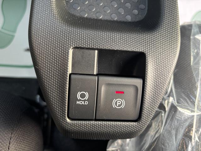 タフト Ｘ　届出済未使用車　禁煙　デュアルエアバッグ　安全ボディ　ＡＡＣ　キーフリー　記録簿　レーンキープ　横滑り防止機能　運転席エアバック　サイドエアバッグ　パワーウィンドウ　ＬＥＤヘッドライト　ガラスルーフ（38枚目）