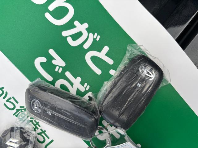 タフト Ｘ　届出済未使用車　禁煙　デュアルエアバッグ　安全ボディ　ＡＡＣ　キーフリー　記録簿　レーンキープ　横滑り防止機能　運転席エアバック　サイドエアバッグ　パワーウィンドウ　ＬＥＤヘッドライト　ガラスルーフ（42枚目）