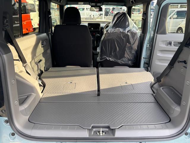 タフト Ｘ　届出済未使用車　禁煙　デュアルエアバッグ　安全ボディ　ＡＡＣ　キーフリー　記録簿　レーンキープ　横滑り防止機能　運転席エアバック　サイドエアバッグ　パワーウィンドウ　ＬＥＤヘッドライト　ガラスルーフ（51枚目）