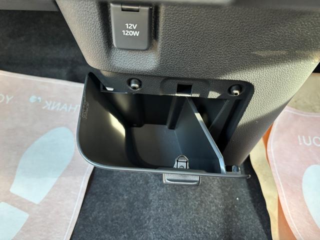 ムーヴキャンバス ストライプスＧ　届出済未使用車　両側電動スライドドア　衝突被害軽減ブレーキ　車線逸脱警報　横滑防止装置　コーナーセンサー　バックカメラ　ＬＥＤヘッドランプ＆フォグランプ　シートヒーター　スマートキープッシュスタート（46枚目）