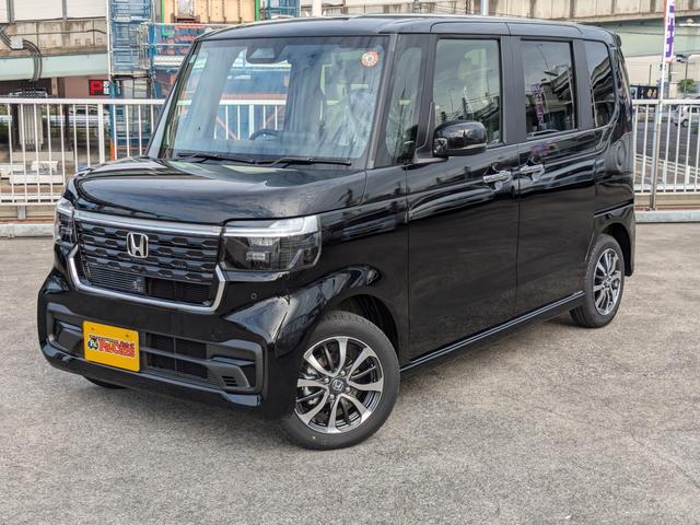 N-BOXカスタム ベースグレード 届出済未使用車 追従クルコン CMBS オートLED LKA 禁煙 電格ミラー ベンチシート オートエアコン スマートキ フルフラット LED 盗難防止装置 バックカメラ パワーステアリング ESC(5枚目)