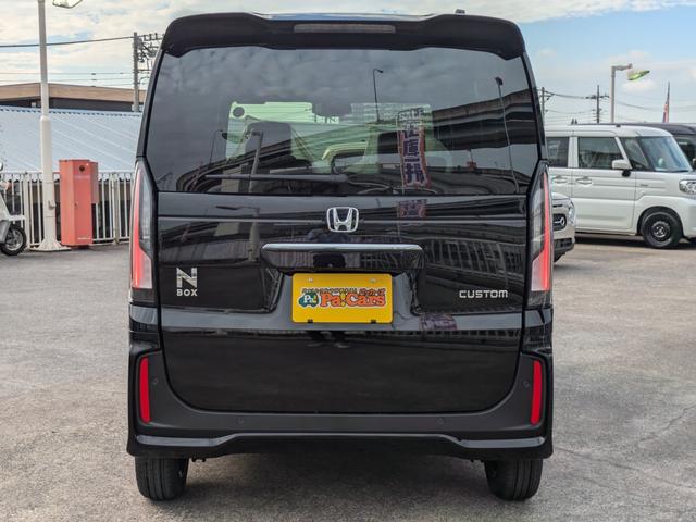 N-BOXカスタム ベースグレード 届出済未使用車 追従クルコン CMBS オートLED LKA 禁煙 電格ミラー ベンチシート オートエアコン スマートキ フルフラット LED 盗難防止装置 バックカメラ パワーステアリング ESC(12枚目)