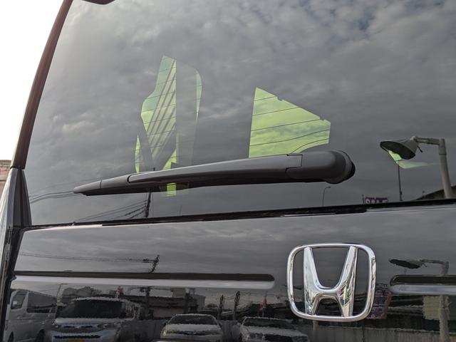 N-BOXカスタム ベースグレード 届出済未使用車 追従クルコン CMBS オートLED LKA 禁煙 電格ミラー ベンチシート オートエアコン スマートキ フルフラット LED 盗難防止装置 バックカメラ パワーステアリング ESC(15枚目)