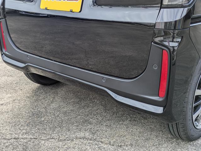 N-BOXカスタム ベースグレード 届出済未使用車 追従クルコン CMBS オートLED LKA 禁煙 電格ミラー ベンチシート オートエアコン スマートキ フルフラット LED 盗難防止装置 バックカメラ パワーステアリング ESC(17枚目)