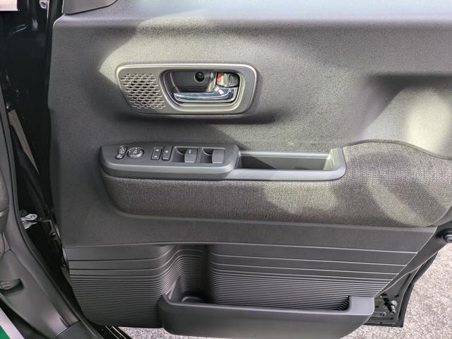 N-BOXカスタム ベースグレード 届出済未使用車 追従クルコン CMBS オートLED LKA 禁煙 電格ミラー ベンチシート オートエアコン スマートキ フルフラット LED 盗難防止装置 バックカメラ パワーステアリング ESC(23枚目)