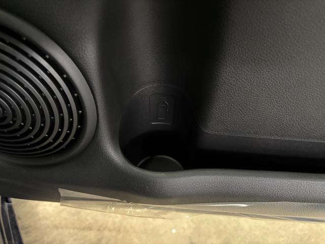 ワゴンRスマイル G 届出済み未使用車 衝突被害軽減システム スマートキー F&R障害物センサー 両側スライドドア アームレスト 運転席&助手席エアバック サイド&カーテンエアバック 禁煙(21枚目)